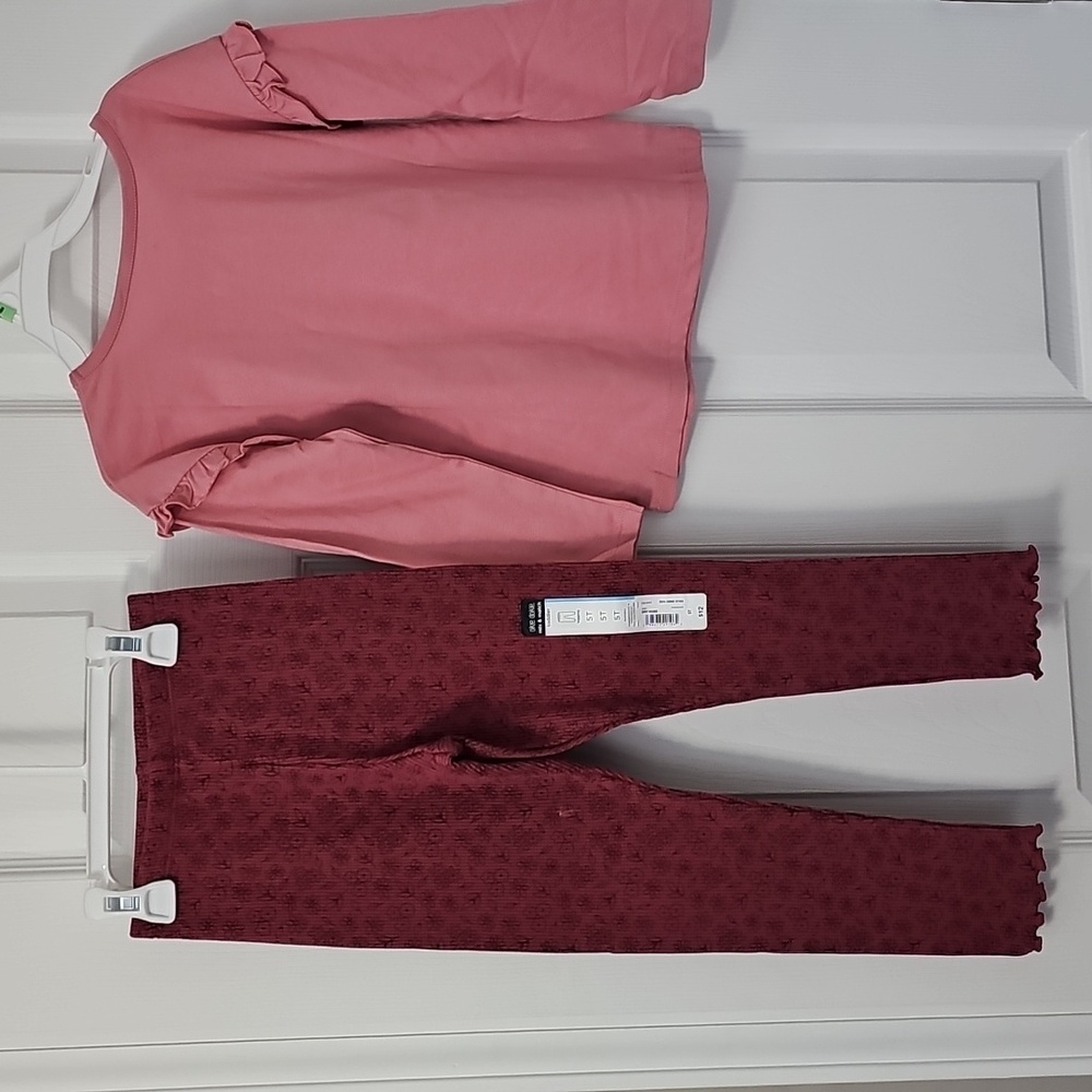 Okie Dokie Rose Long Sleeve Top and Pants. 5T. Nwt. - Picture 2 of 4